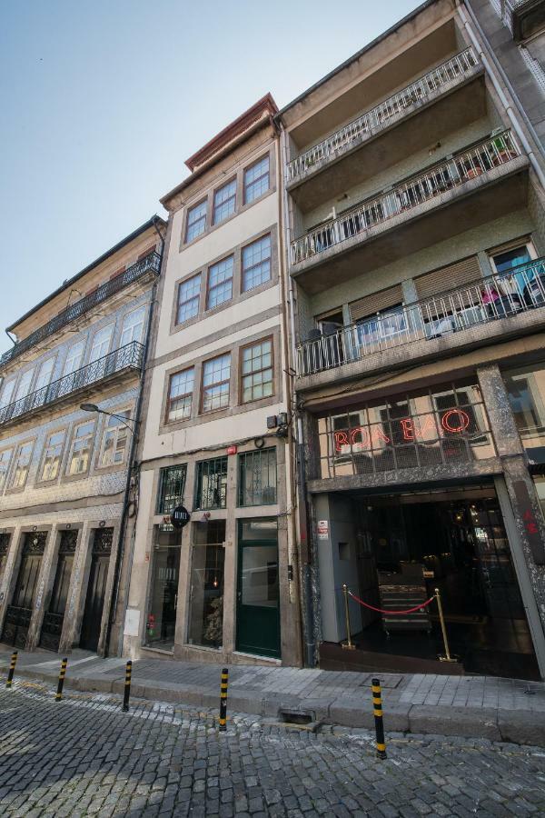 Baixa24 •P1L• Amplo Estudio Na Baixa Com Varanda ปอร์โต ภายนอก รูปภาพ